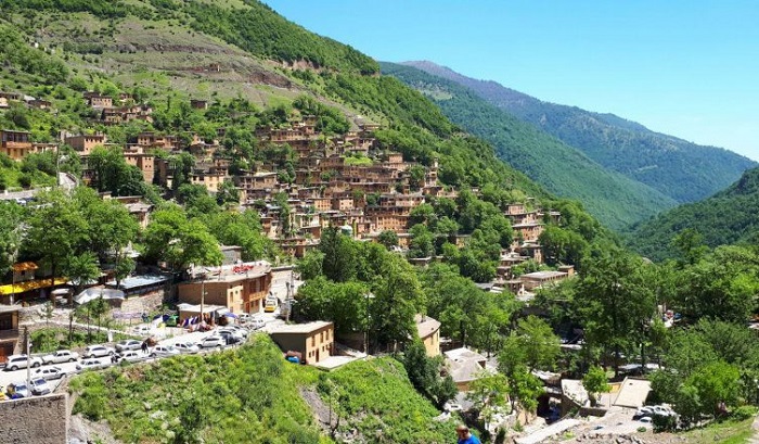 ساخت و ساز غيرمجاز در روستاها