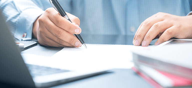 وکیل فسخ قرارداد گاندی