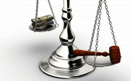 مقایسه خیانت در امانت با جرایم دیگر